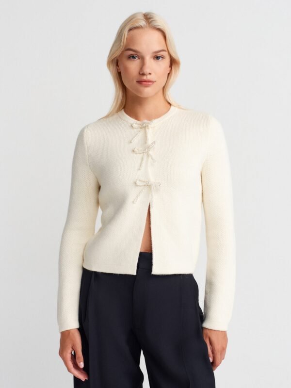 Pearly Bow Accessory Knitwear Cardigan-Ecru